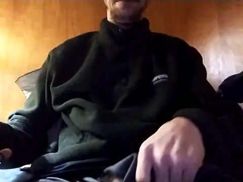 elmerfuddin87 online show from 12-16-25, 08:35