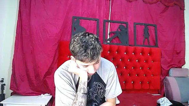  Thomas hot  online show from 03-17-25, 04:19