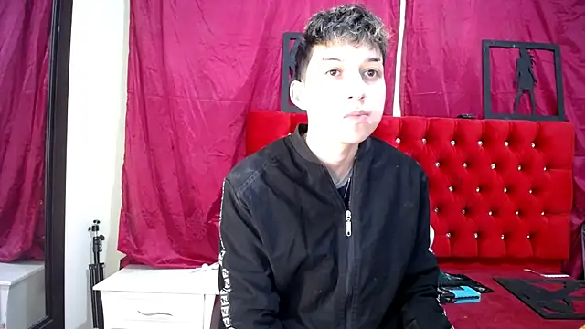  Thomas hot  online show from 03-16-25, 01:38