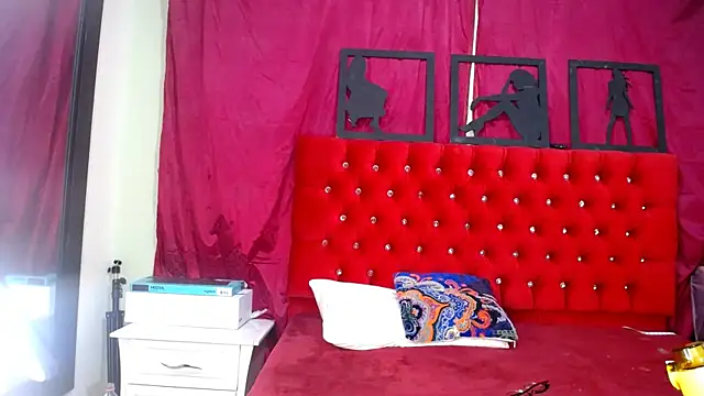  Thomas hot  online show from 03-18-25, 01:02