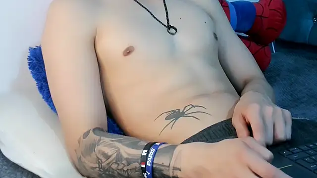  Thomas hot  online show from 03-05-26, 04:42