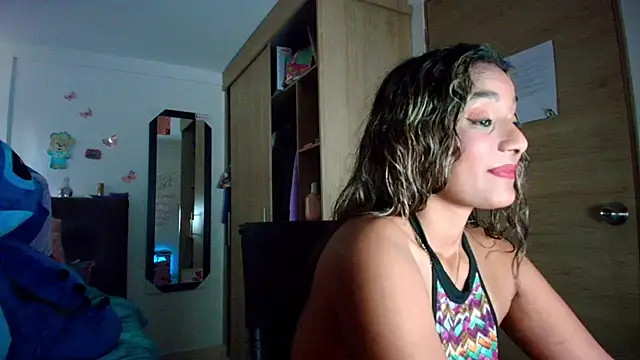 megan collins96 online show from 03-26-26, 08:40