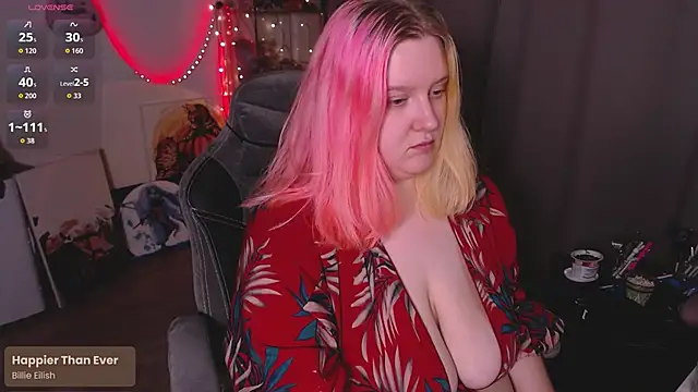 Snapshot of lissamuff chatting on 02-07-26, 05:32 lissamuff online show from 02-07-26, 05:32