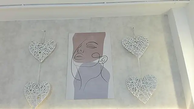 charlottebrowns  online show from 04-13-26, 12:20