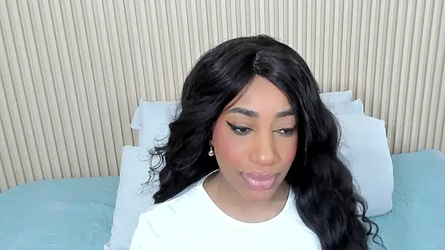Snapshot of charlottebrowns_ chatting on 07-11-26, 11:54 charlottebrowns online show from 07-11-26, 11:54