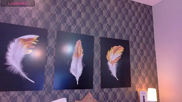 SharomRoss online show from 03-18-25, 07:44