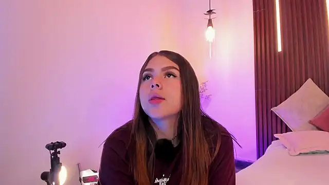 ArianaBaker online show from 02-17-26, 01:41