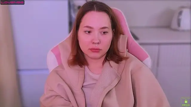 Airyhill online show from 04-12-26, 11:46