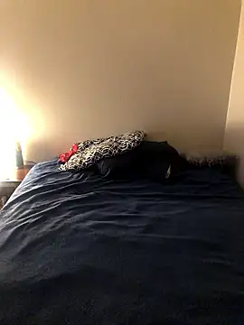 Flickmeatwood online show from 01-13-26, 01:42