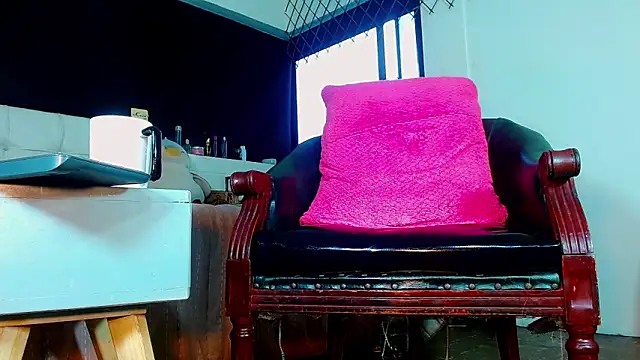 bellatrixx 69 online show from 01-13-26, 11:36