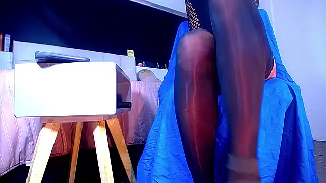 bellatrixx 69 online show from 10-17-25, 11:34