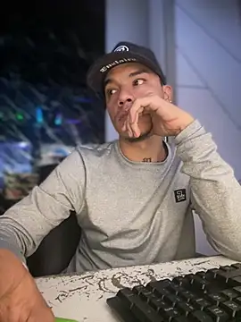 Osiiriis online show from 02-24-25, 12:30