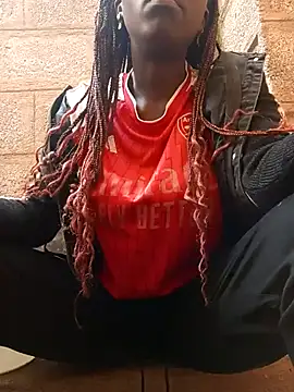 Swirly blac online show from 03-08-26, 06:49