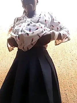 Swirly blac online show from 03-19-26, 08:03