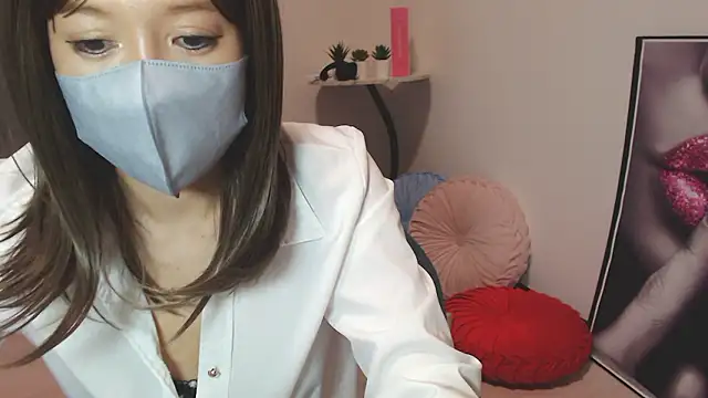 Snapshot of yooooo-chandesu chatting on 10-11-25, 12:50 yooooo-chandesu online show from 10-11-25, 12:50