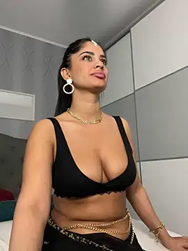 Snapshot of _adelle chatting on 06-06-26, 11:37 adelle online show from 06-06-26, 11:37