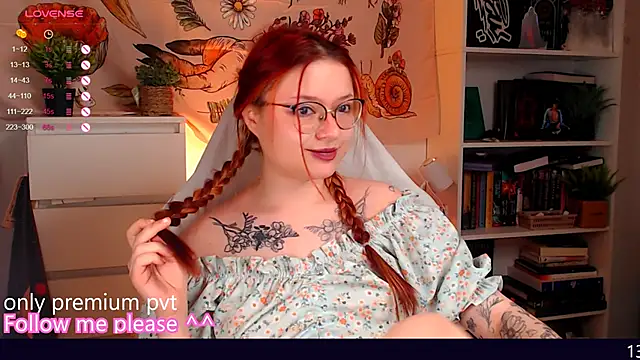 me  hanna online show from 11-29-25, 02:01