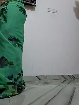 Snapshot of Archna-ji chatting on 02-24-25, 05:22 Archna-ji online show from 02-24-25, 05:22