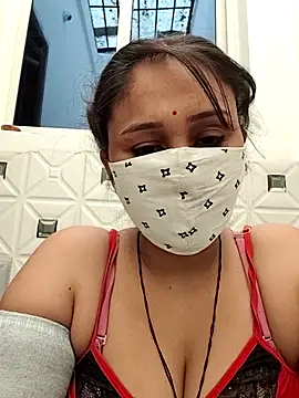 Snapshot of Archna-ji chatting on 02-27-25, 05:40 Archna-ji online show from 02-27-25, 05:40