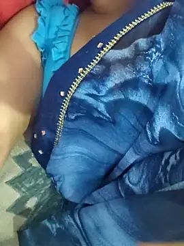 Snapshot of Archna-ji chatting on 09-21-25, 05:40 Archna-ji online show from 09-21-25, 05:40