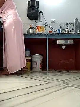 Snapshot of Archna-ji chatting on 10-13-25, 04:36 Archna-ji online show from 10-13-25, 04:36