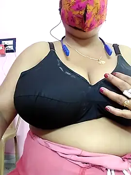 Snapshot of Kayra_34 chatting on 09-16-25, 04:02 Kayra 34 online show from 09-16-25, 04:02