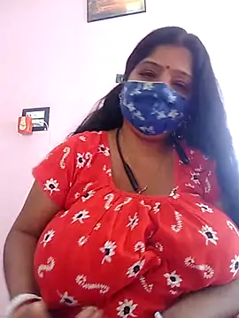 Snapshot of Kayra_34 chatting on 03-06-25, 09:03 Kayra 34 online show from 03-06-25, 09:03