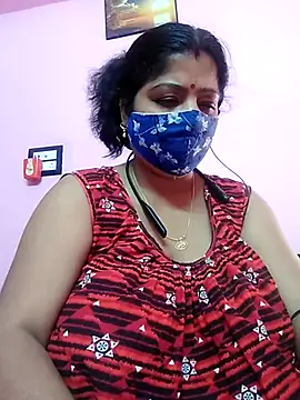 Snapshot of Kayra_34 chatting on 03-08-25, 10:32 Kayra 34 online show from 03-08-25, 10:32