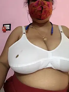 Snapshot of Kayra_34 chatting on 02-17-26, 06:22 Kayra 34 online show from 02-17-26, 06:22