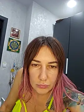 BlueXOwl online show from 10-13-25, 04:08
