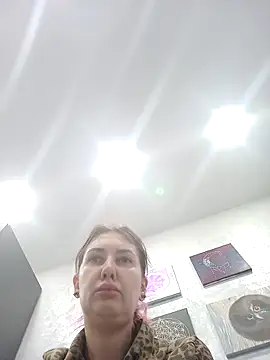 BlueXOwl online show from 10-22-25, 02:27