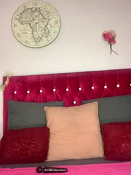 VeryGoodBadGirl1 online show from 06-29-26, 10:31