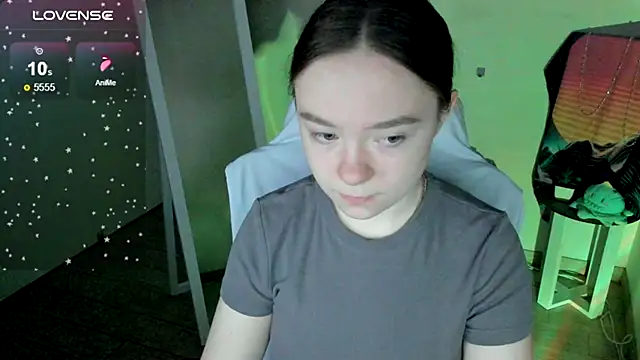 Florence meow online show from 10-04-25, 03:41