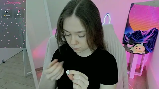 Florence meow online show from 02-18-25, 07:54