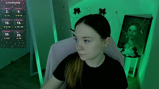 Florence meow online show from 02-06-25, 05:19