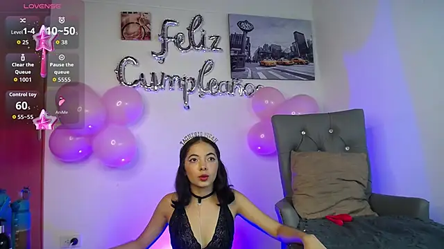 Snapshot of antonella_morgan_19 chatting on 10-12-25, 05:47 antonella morgan 19 online show from 10-12-25, 05:47