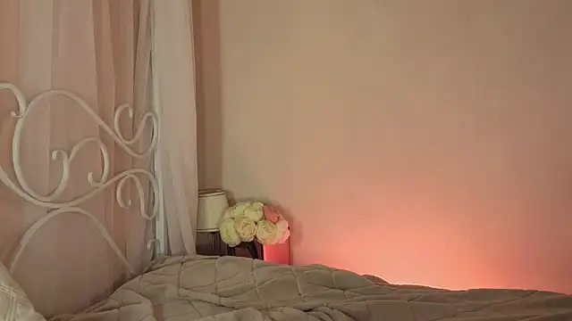 ELLIEJAY online show from 10-22-25, 05:18