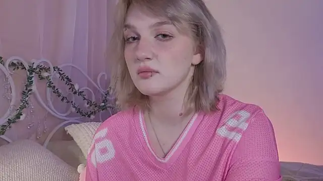 ELLIEJAY online show from 03-28-26, 05:19