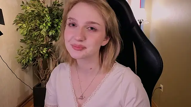 ELLIEJAY online show from 03-08-26, 05:11