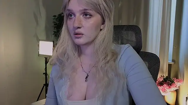 ELLIEJAY online show from 07-26-26, 05:36
