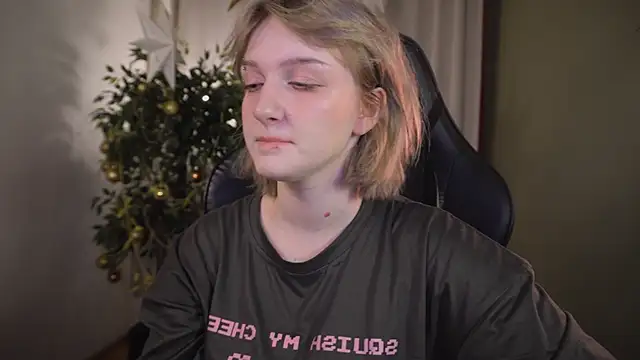 ELLIEJAY online show from 01-14-26, 05:22