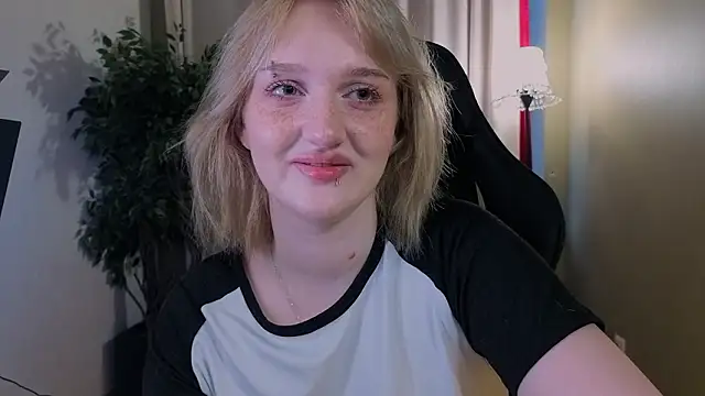 ELLIEJAY online show from 03-12-26, 05:13