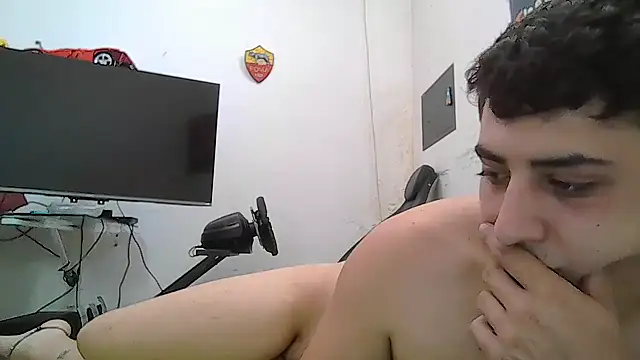 claudio20031 online show from 07-11-26, 10:48