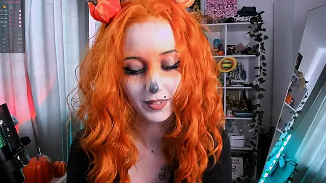 Snapshot of ohclementine chatting on 10-20-25, 08:48 ohclementine online show from 10-20-25, 08:48