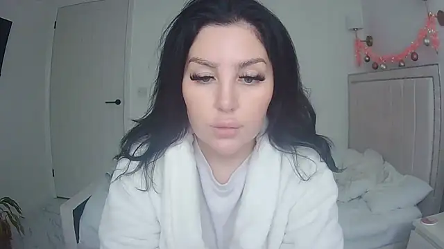 magical mia online show from 12-04-25, 10:47