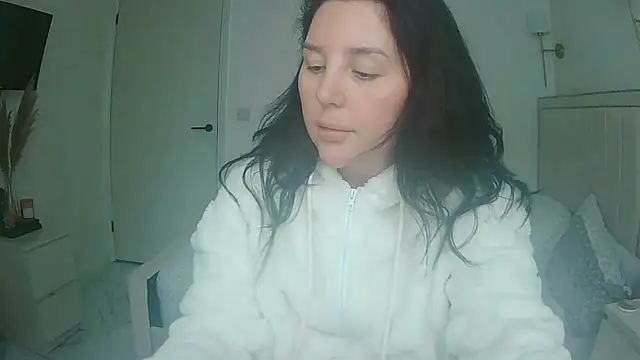 magical mia online show from 04-16-26, 10:16