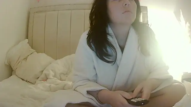 magical mia online show from 11-19-25, 10:04