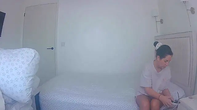 magical mia online show from 04-14-26, 10:09