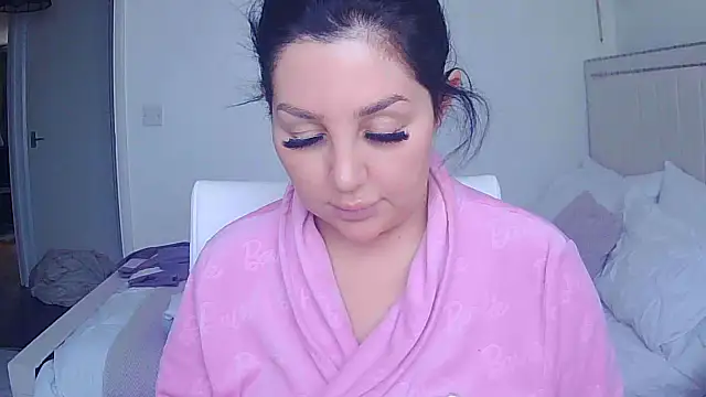 magical mia online show from 10-21-25, 10:25