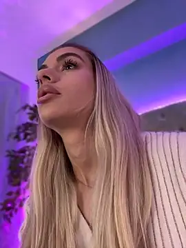 HaileyMadow online show from 11-23-25, 07:51